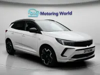 Used Vauxhall Grandland X Ultimate 131 HP (96 kW) 2024 White SUV