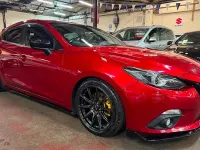 Used Mazda 3 Inclusive 120 HP (88 kW) 2016 Red Hatchback