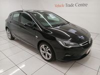Used Vauxhall Astra SRi 100 HP (73 kW) 2018 Black Hatchback