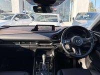 Käytetty Mazda CX-30 Inclusive 183 HP (134 kW) 2022 Harmaa Katumaasturi