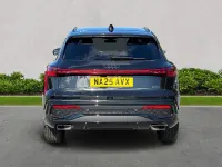 Begagnad Audi Q5 Advanced 268 HK (197 kW) 2025 Svart SUV