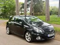 Second-hand Vauxhall Corsa 2015 Negru Hatchback