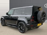 Used Land Rover Defender 249 HP (183 kW) 2024 Black SUV