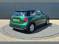Used Mini Cooper Classic 134 HP (98 kW) 2022 Green Hatchback