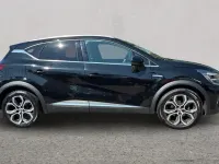 Used Renault Captur SE 91 HP (66 kW) 2022 Diamond black  SUV