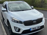 Used Kia Sorento 200 HP (147 kW) 2017 White SUV