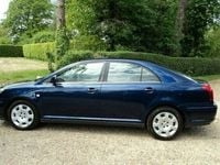 Used Toyota Avensis 127 HP (93 kW) 2005 Sedan