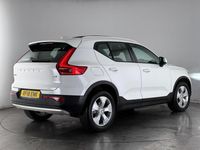 Used Volvo XC40 Momentum 2018 White SUV
