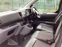 used Vauxhall Vivaro 2700 1.5d 120PS Sportive H1 Van