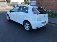 Used Fiat Punto Easy 69 HP (50 kW) 2012 White Hatchback
