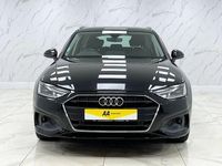 Używany Audi A4 Comfort 163 KM (119 kW) 2021 Czarny Kombi