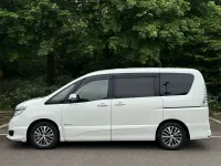 Usado Nissan Serena S 2014 Blanco Monovolumen