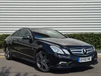 Begagnad Mercedes E350 2010 Svart Sportkupé