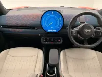 Używany Mini Aceman 133 kW (181 KM) 2025 Czerwony SUV