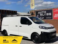 Used Citroën Dispatch 100 HP (73 kW) 2019 White MPV