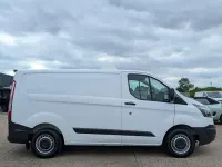 Used Ford Transit Custom 100 HP (73 kW) 2015 White Van