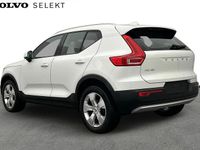 Used Volvo XC40 Momentum 150 HP (110 kW) 2018 White SUV