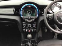 Used Mini Cooper Classic 134 HP (98 kW) 2019 Silver Hatchback