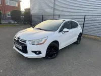 Begagnad Citroën DS4 2013 Vit Halvkombi