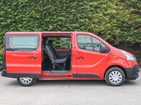 used Renault Trafic PASSENGER SL27 BUSINESS ENERGY EURO 6 120BHP 6 SPEED L1 SWB 9 SEAT MINIBUS