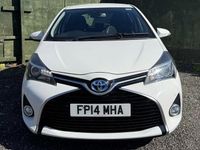 Used Toyota Yaris Hybrid 2014 White Hatchback
