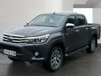Used Toyota HiLux 150 HP (110 kW) 2018 Grey Pickup