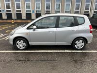 Begagnad Honda Jazz SE 82 HK (60 kW) 2004 Silver Halvkombi