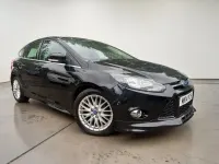 Used Ford Focus Zetec 115 HP (84 kW) 2014 Black Hatchback