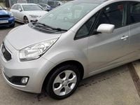 Used Kia Venga 123 HP (90 kW) 2014 Silver Hatchback