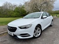 Used Vauxhall Insignia Design Edition 136 HP (100 kW) 2018 White Hatchback