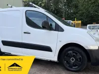 Used Citroën Berlingo 90 HP (66 kW) 2009 White MPV