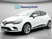 Used Renault Clio Iconic 90 HP (66 kW) 2019 White Hatchback