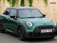 Używany Mini Cooper Hatch 134 KM (98 kW) 2024 Zielony Hatchback