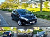 Begagnad Ford Fiesta Titanium 2016 Svart Halvkombi