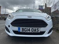 Used Ford Fiesta Zetec 82 HP (60 kW) 2014 White Hatchback