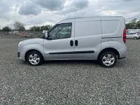 Second-hand Vauxhall Combo Sportive 95 CP (69 kW) 2018 Argintiu Monovolum