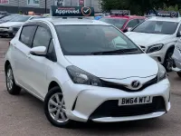 Used Toyota Vitz Multidrive S 99 HP (72 kW) 2026 White Hatchback