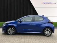 Second-hand Toyota Yaris Hybrid 2022 Albastru Hatchback