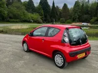 Usado Citroën C1 68 HP (50 kW) 2014 Vermelho Citadino