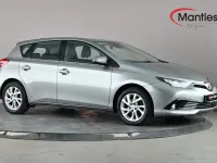 Used Toyota Auris 116 HP (85 kW) 2018 Grey Hatchback