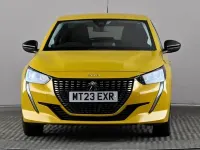 Używany Peugeot 208 Active+ 102 KM (75 kW) 2023 Żółty Hatchback