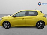 Used Peugeot 208 Allure+ 131 HP (96 kW) 2023 Yellow Hatchback