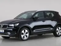 Used Volvo XC40 Momentum 163 HP (119 kW) 2021 Black SUV