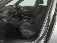 Usado Peugeot 2008 GTi 130 CV (95 kW) 2022 Gris SUV