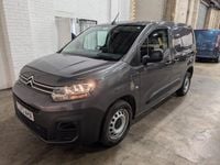 Used Citroën Berlingo 100 HP (73 kW) 2024 Grey MPV