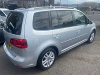 Używany VW Touran SE 105 KM (77 kW) 2015 Srebrny Minivan