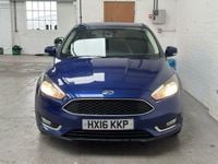 Used Ford Focus Titanium 120 HP (88 kW) 2016 Blue Hatchback