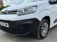 Used Citroën Berlingo 100 HP (73 kW) 2023 White MPV