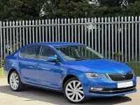 Used Skoda Octavia LAURIN & KLEMENT 150 HP (110 kW) 2017 Blue Hatchback