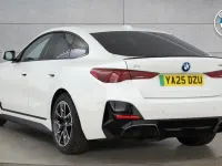 Usado BMW i4 M Sport 246 kW (335 CV) 2025 Blanco Berlina